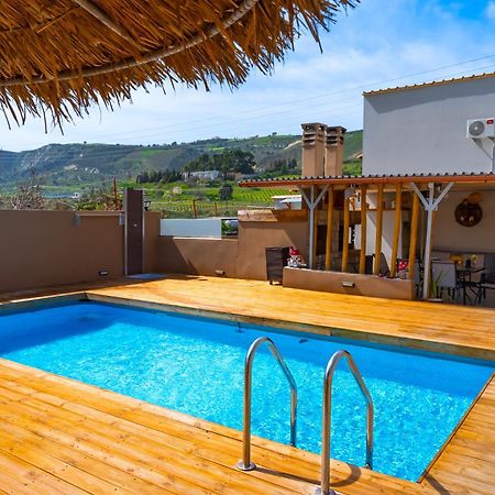 Countryhouse Villa With Pool & Private Parking Heraklion  Bagian luar foto