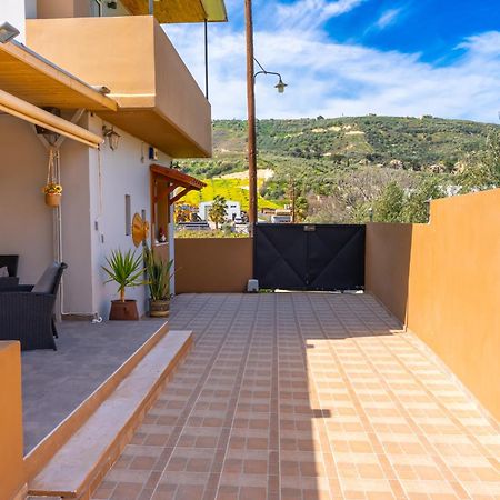 Countryhouse Villa With Pool & Private Parking Heraklion  Bagian luar foto