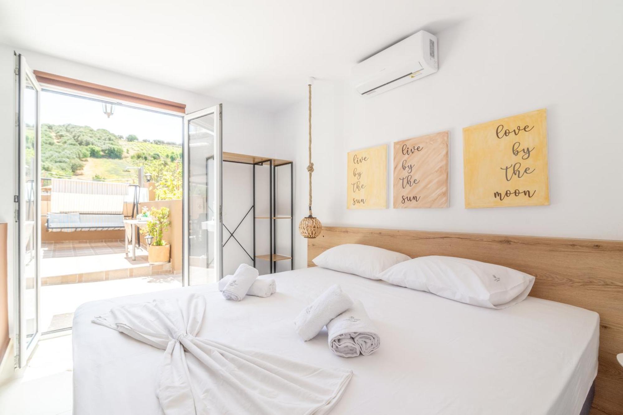 Countryhouse Villa With Pool & Private Parking Heraklion  Bagian luar foto